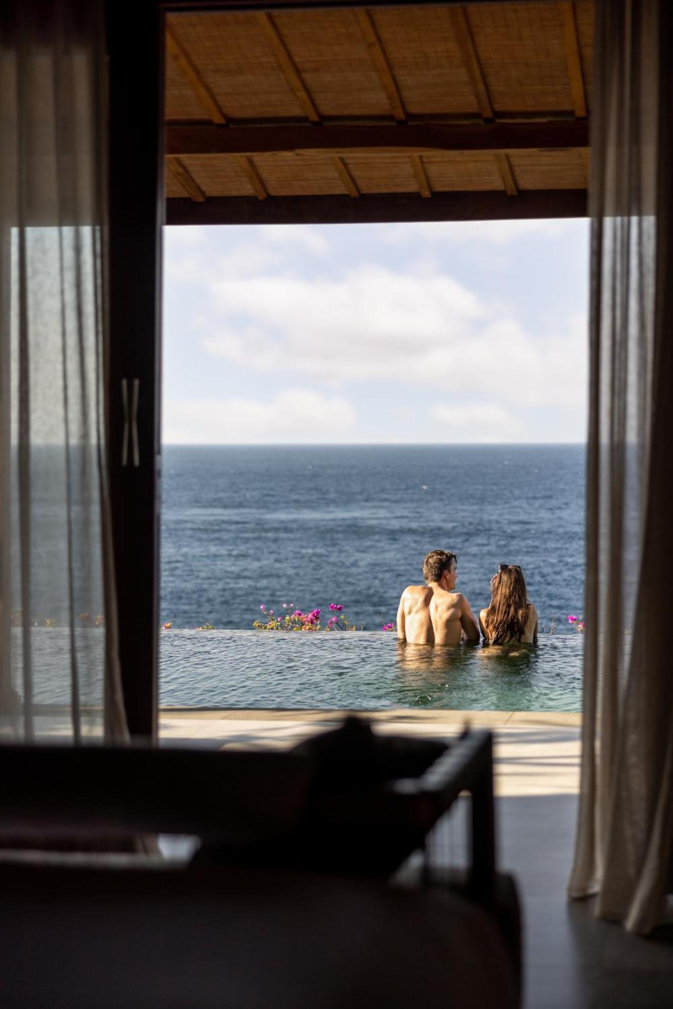 Semaya Beach Resort Tanglad Εξωτερικό φωτογραφία